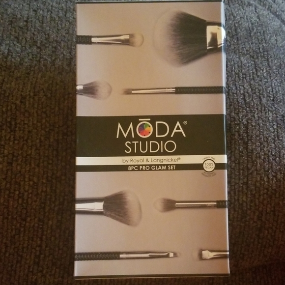 Moda Pro Brush Set - Picture 3 of 4